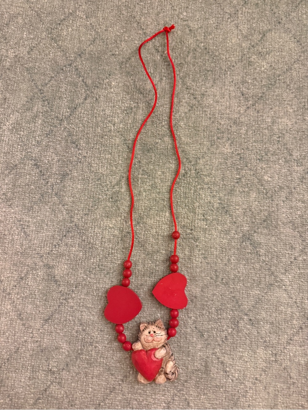 90s Wooden Cat Heart Necklace